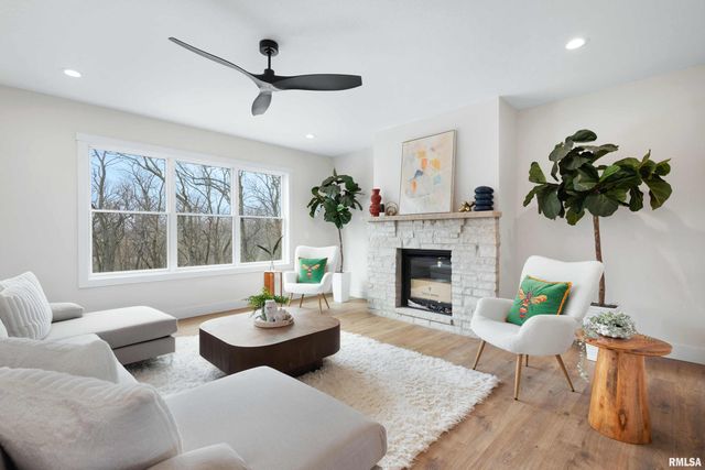 6774 Saint Marie Court, Bettendorf, IA 52722