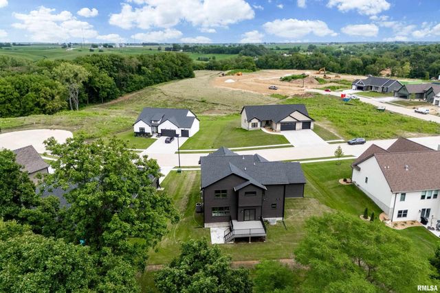 6774 Saint Marie Court, Bettendorf, IA 52722