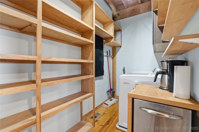 18801 W Sugar Mountain Circle, Park Hill, OK 74451