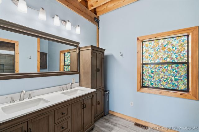 18801 W Sugar Mountain Circle, Park Hill, OK 74451