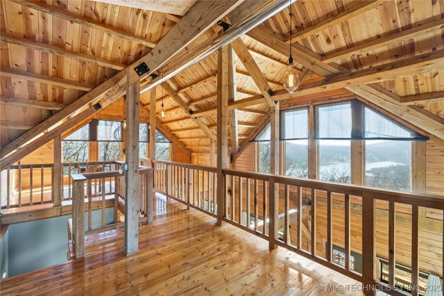 18801 W Sugar Mountain Circle, Park Hill, OK 74451