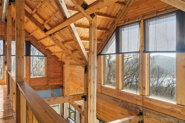 18801 W Sugar Mountain Circle, Park Hill, OK 74451