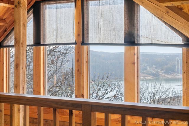 18801 W Sugar Mountain Circle, Park Hill, OK 74451