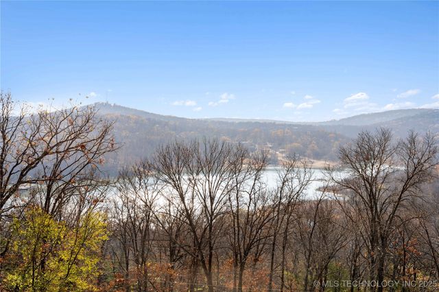 18801 W Sugar Mountain Circle, Park Hill, OK 74451