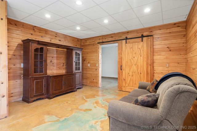 18801 W Sugar Mountain Circle, Park Hill, OK 74451