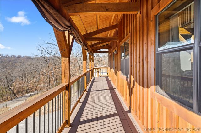 18801 W Sugar Mountain Circle, Park Hill, OK 74451