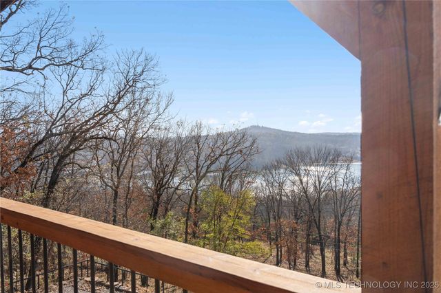 18801 W Sugar Mountain Circle, Park Hill, OK 74451