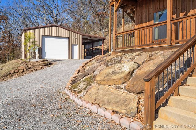 18801 W Sugar Mountain Circle, Park Hill, OK 74451