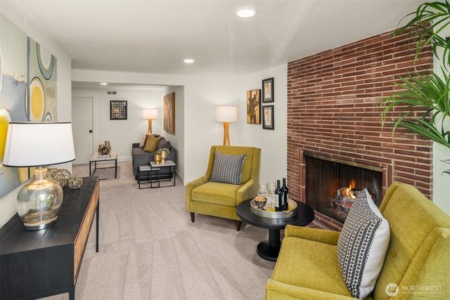 4014 S Dakota Street, Seattle, WA 98118