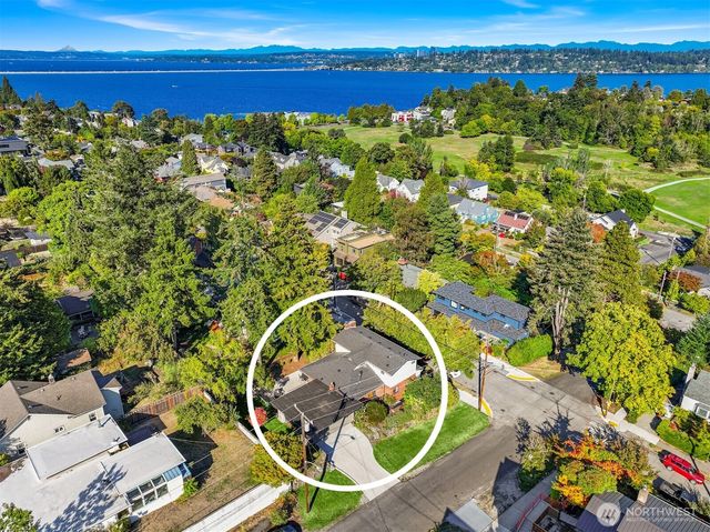 4014 S Dakota Street, Seattle, WA 98118