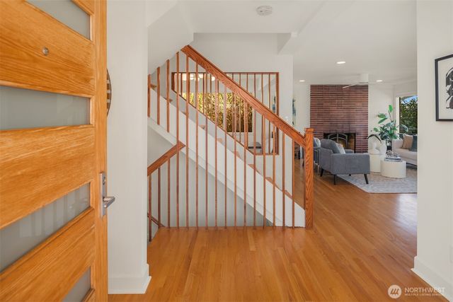 4014 S Dakota Street, Seattle, WA 98118