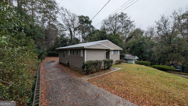1957 Kitchens Road, Macon, GA 31211