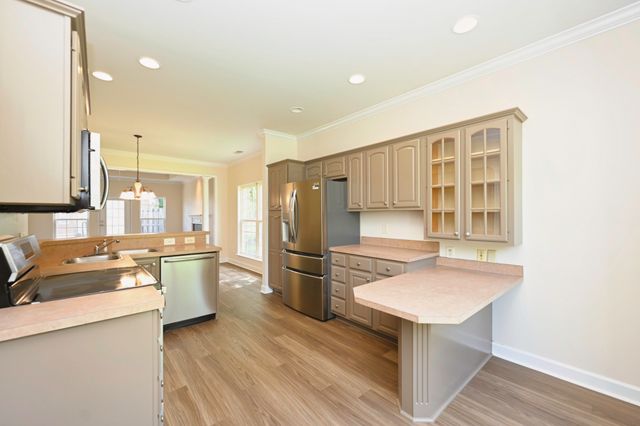 5 Hosier Ct, Lebanon, TN 37087