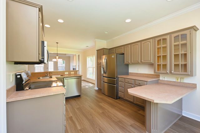 5 Hosier Ct, Lebanon, TN 37087