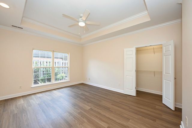 5 Hosier Ct, Lebanon, TN 37087