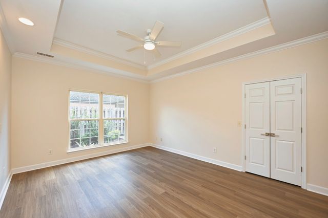 5 Hosier Ct, Lebanon, TN 37087