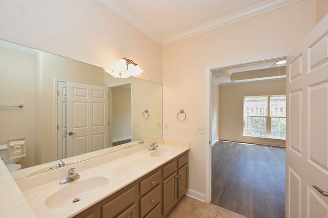 5 Hosier Ct, Lebanon, TN 37087