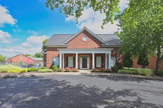 5 Hosier Ct, Lebanon, TN 37087