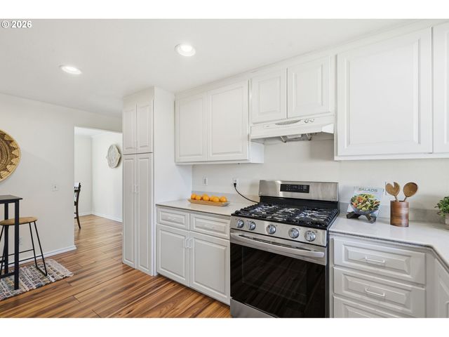 4490 Nw QUINAULT Ct, Portland, OR 97229