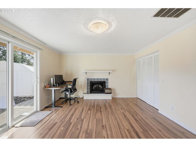 4490 Nw QUINAULT Ct, Portland, OR 97229