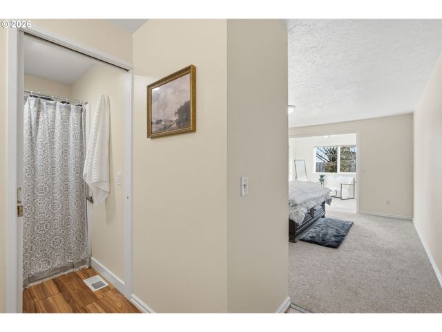 4490 Nw QUINAULT Ct, Portland, OR 97229
