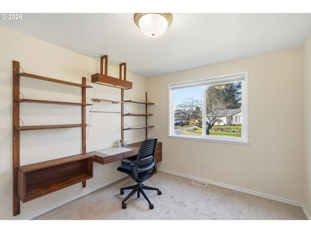 4490 Nw QUINAULT Ct, Portland, OR 97229