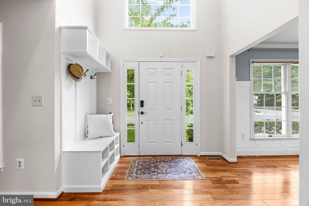 Image 19 of property listing at 403 RIDING RIDGE RD, Annapolis, MD 21403
