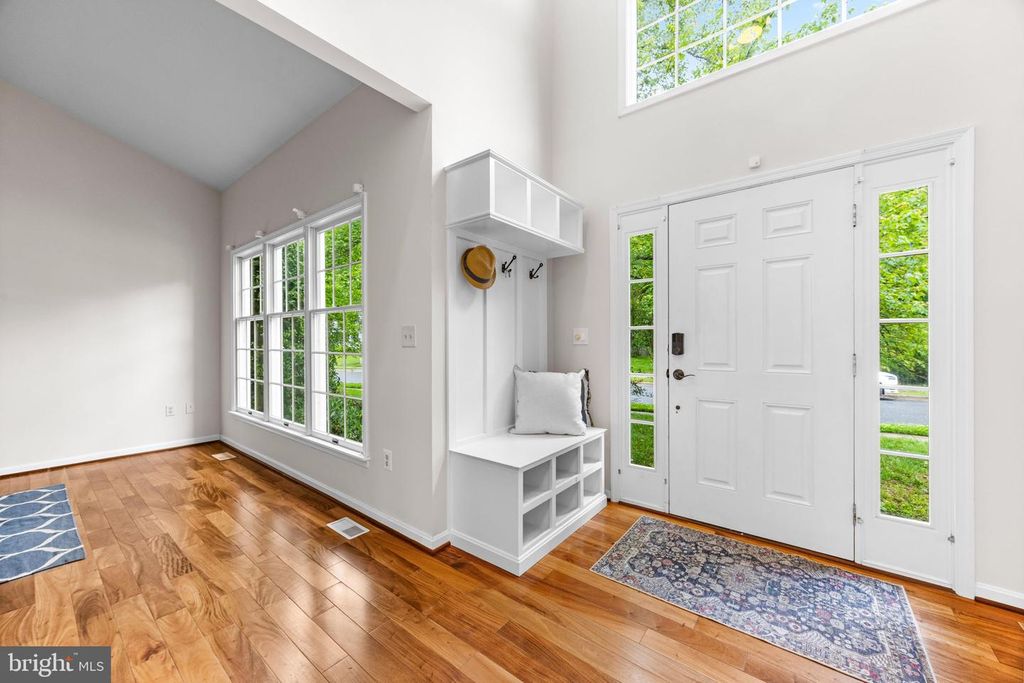 Image 20 of property listing at 403 RIDING RIDGE RD, Annapolis, MD 21403
