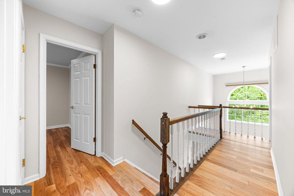 Image 28 of property listing at 403 RIDING RIDGE RD, Annapolis, MD 21403