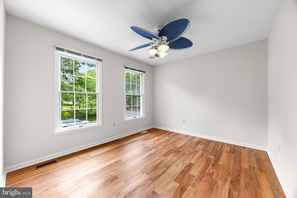 Image 30 of property listing at 403 RIDING RIDGE RD, Annapolis, MD 21403