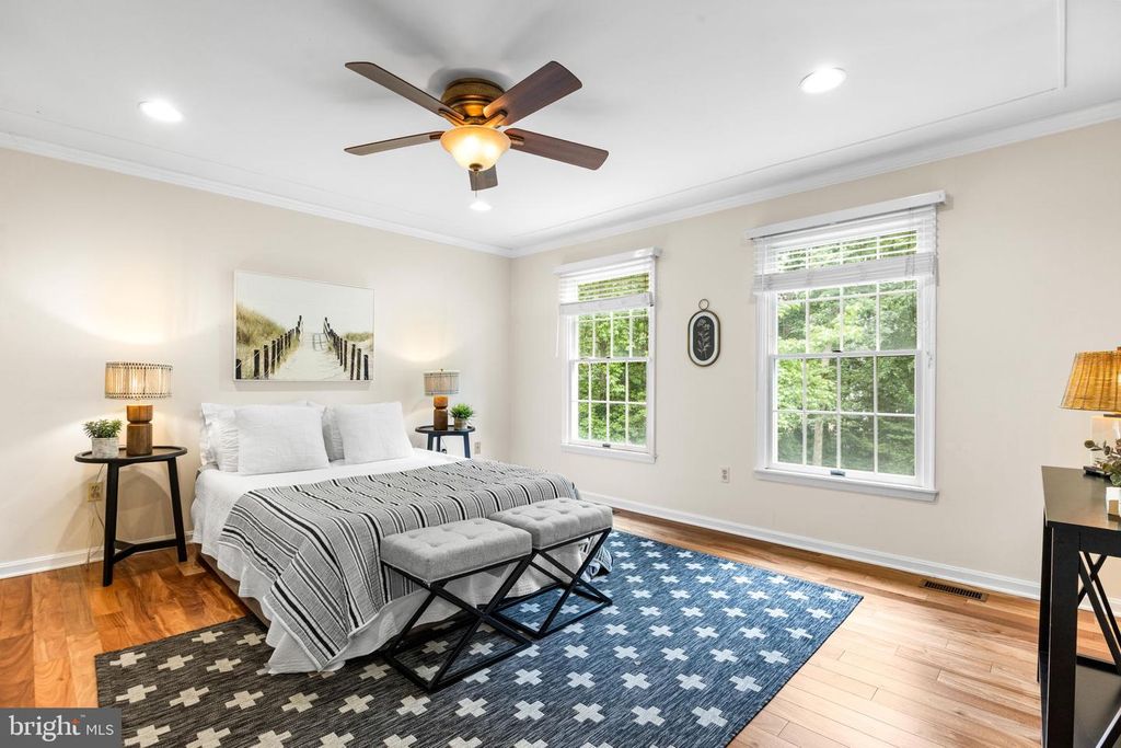 Image 34 of property listing at 403 RIDING RIDGE RD, Annapolis, MD 21403