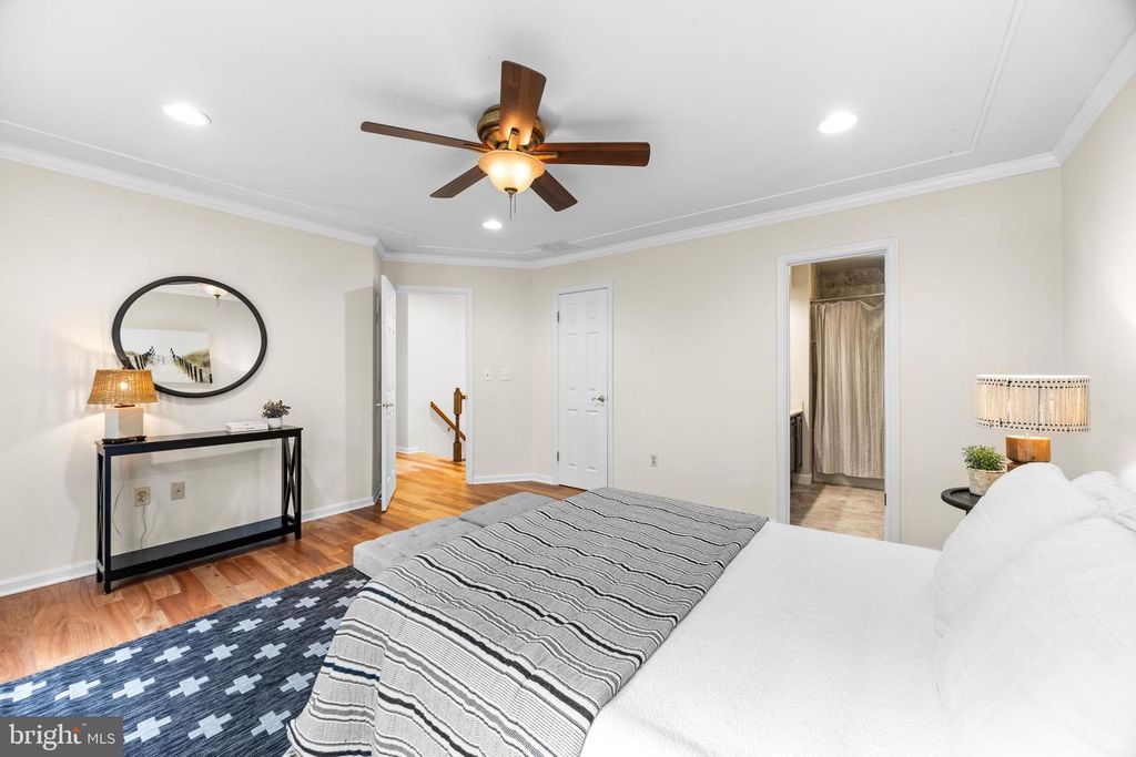 Image 35 of property listing at 403 RIDING RIDGE RD, Annapolis, MD 21403