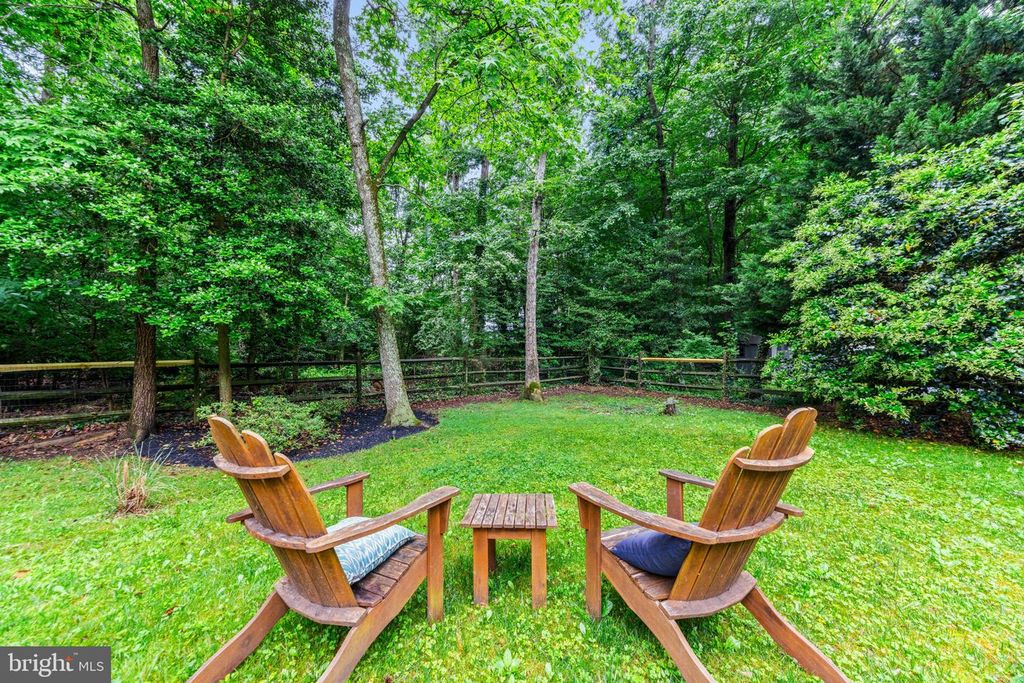 Image 47 of property listing at 403 RIDING RIDGE RD, Annapolis, MD 21403