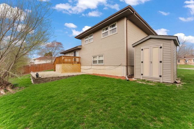 847 Appletree Drive, Schererville, IN 46375