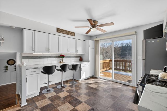 847 Appletree Drive, Schererville, IN 46375