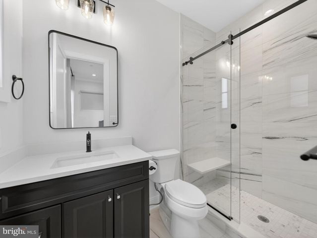 7700 LEESBURG DR, Bethesda, MD 20817