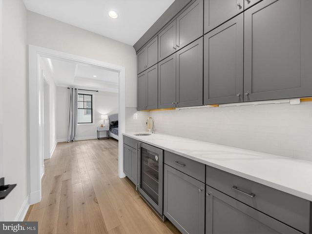 7700 LEESBURG DR, Bethesda, MD 20817