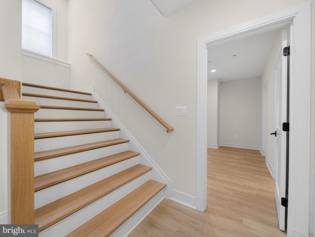 7700 LEESBURG DR, Bethesda, MD 20817