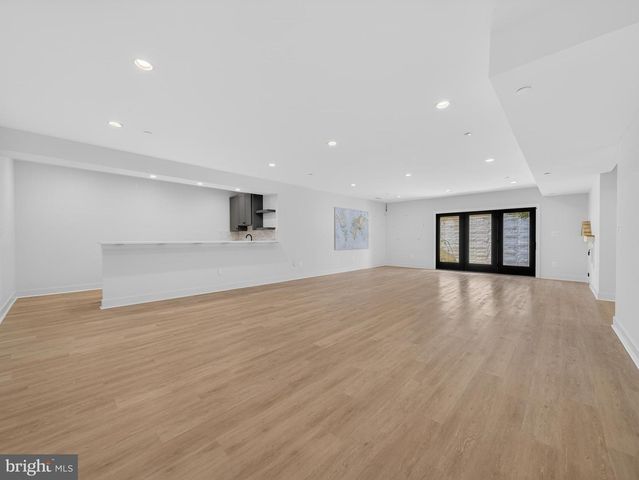 7700 LEESBURG DR, Bethesda, MD 20817