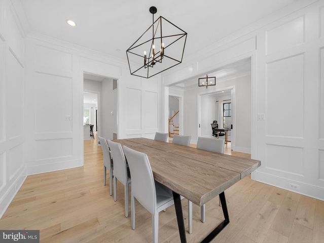 7700 LEESBURG DR, Bethesda, MD 20817