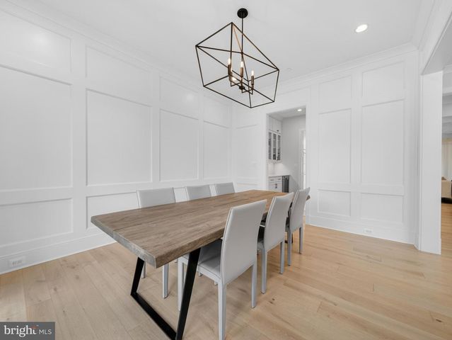 7700 LEESBURG DR, Bethesda, MD 20817