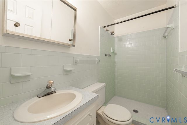 13001 Greenwood Rd, Glen Allen, VA 23059