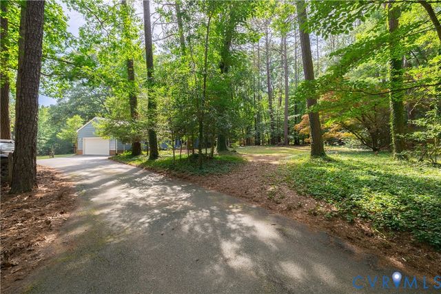 13001 Greenwood Rd, Glen Allen, VA 23059