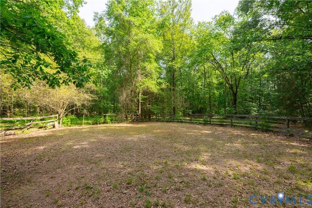 13001 Greenwood Rd, Glen Allen, VA 23059