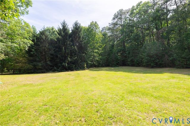 13001 Greenwood Rd, Glen Allen, VA 23059