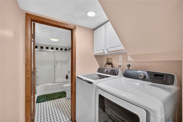 484 Weeden Street, Pawtucket, RI 02860