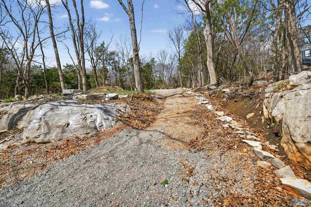 1611 Chandler Road SE, Huntsville, AL 35801
