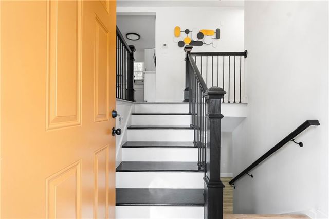 1969 Valley Ridge SW Drive, Atlanta, GA 30331