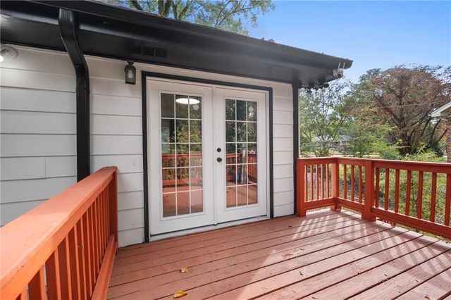 1969 Valley Ridge SW Drive, Atlanta, GA 30331