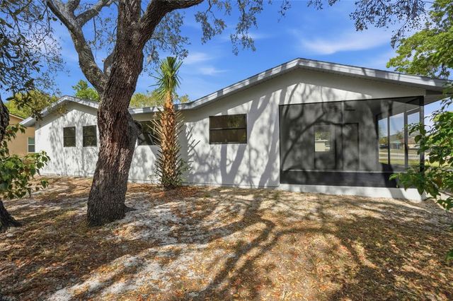 7275 EDINBURGH WAY, Weeki Wachee, FL 34613